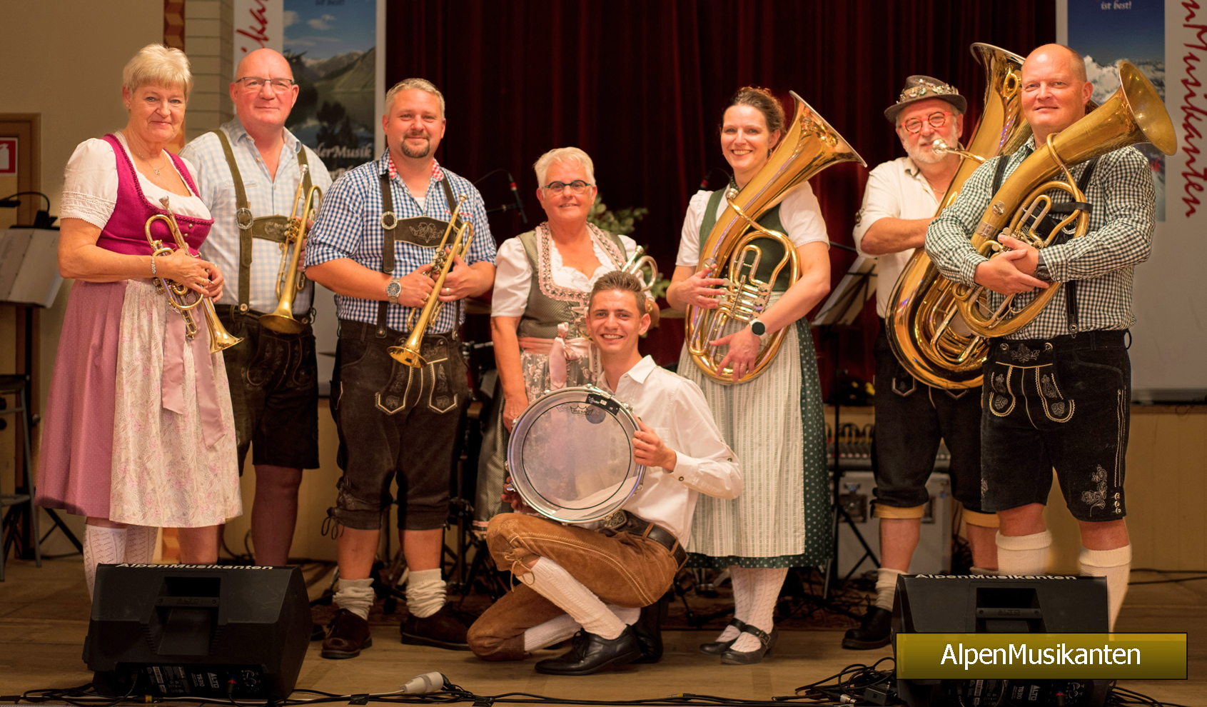Book Alpenmusikanten på tlf 70 27 03 07 Danmark