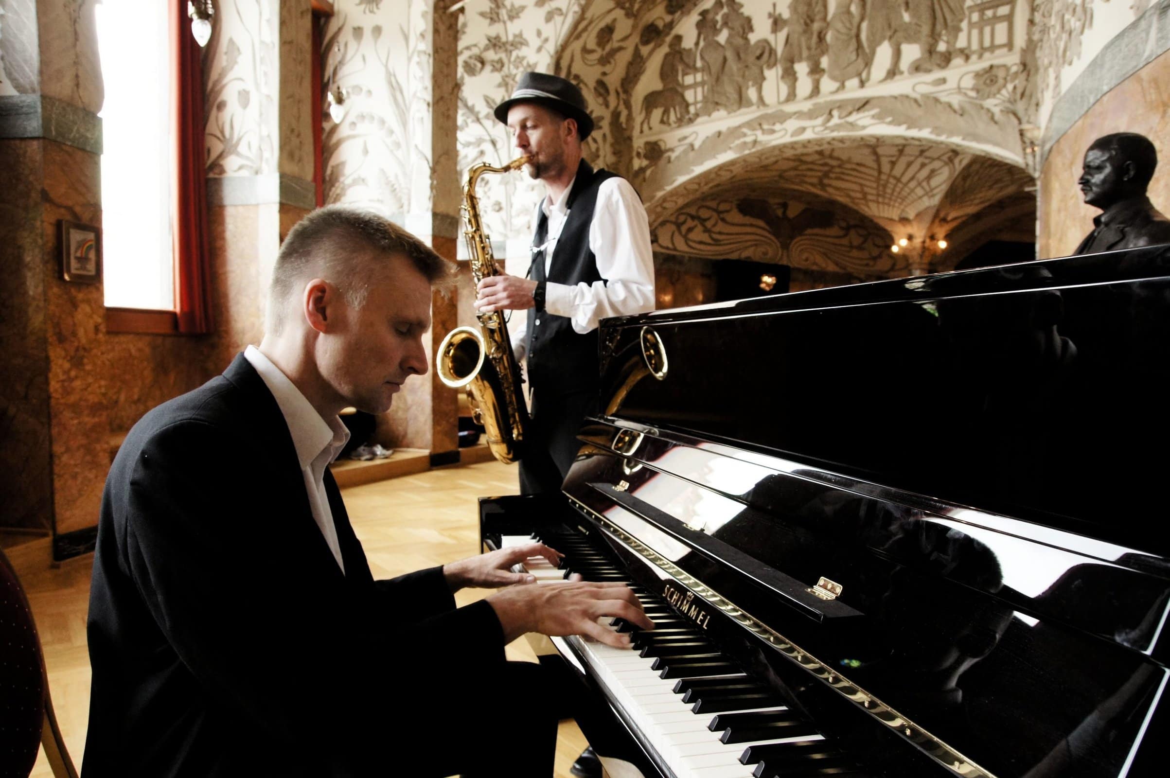 Blue Notes to personer - coverbillede