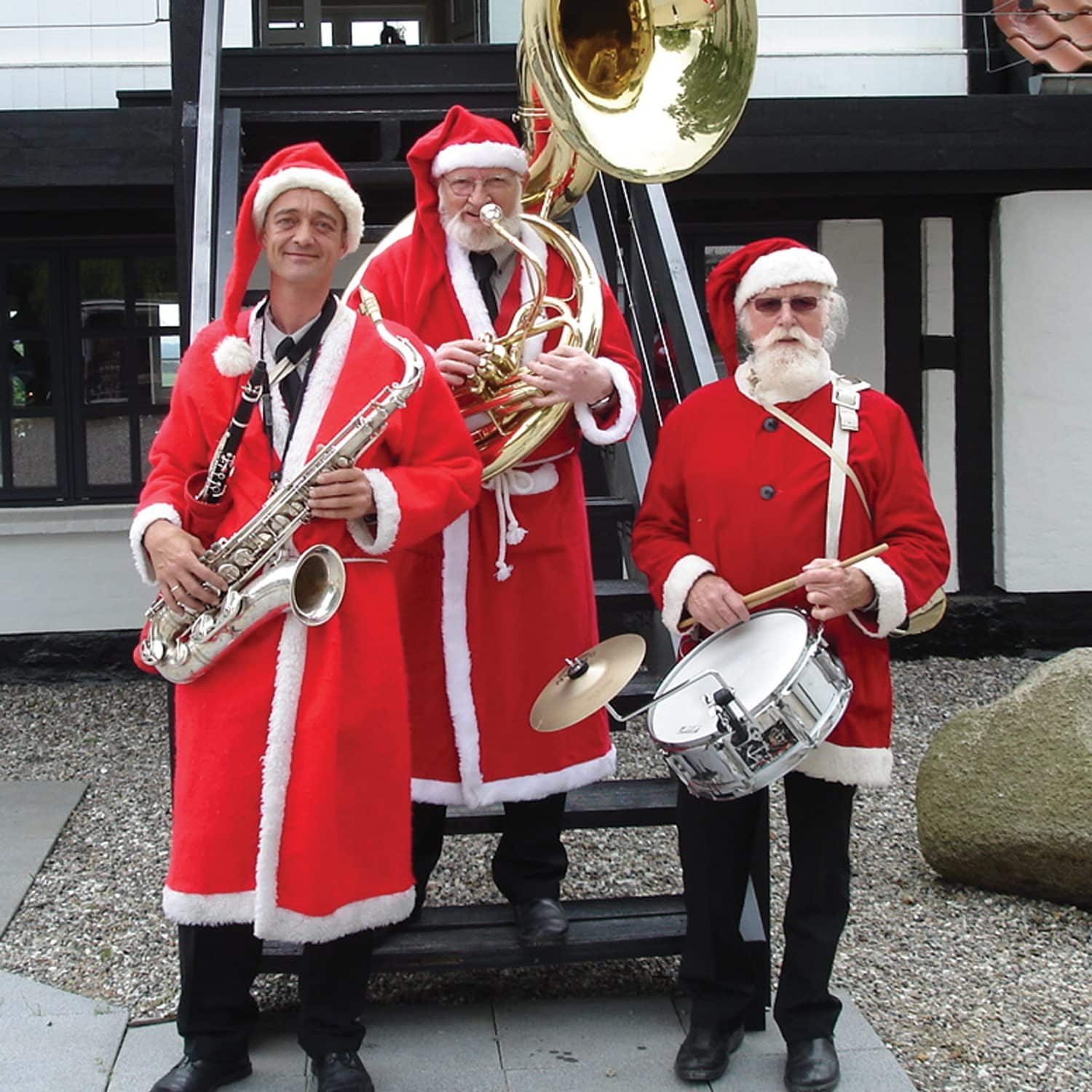 Bramfri Nisse Street Parade for enden af trappe