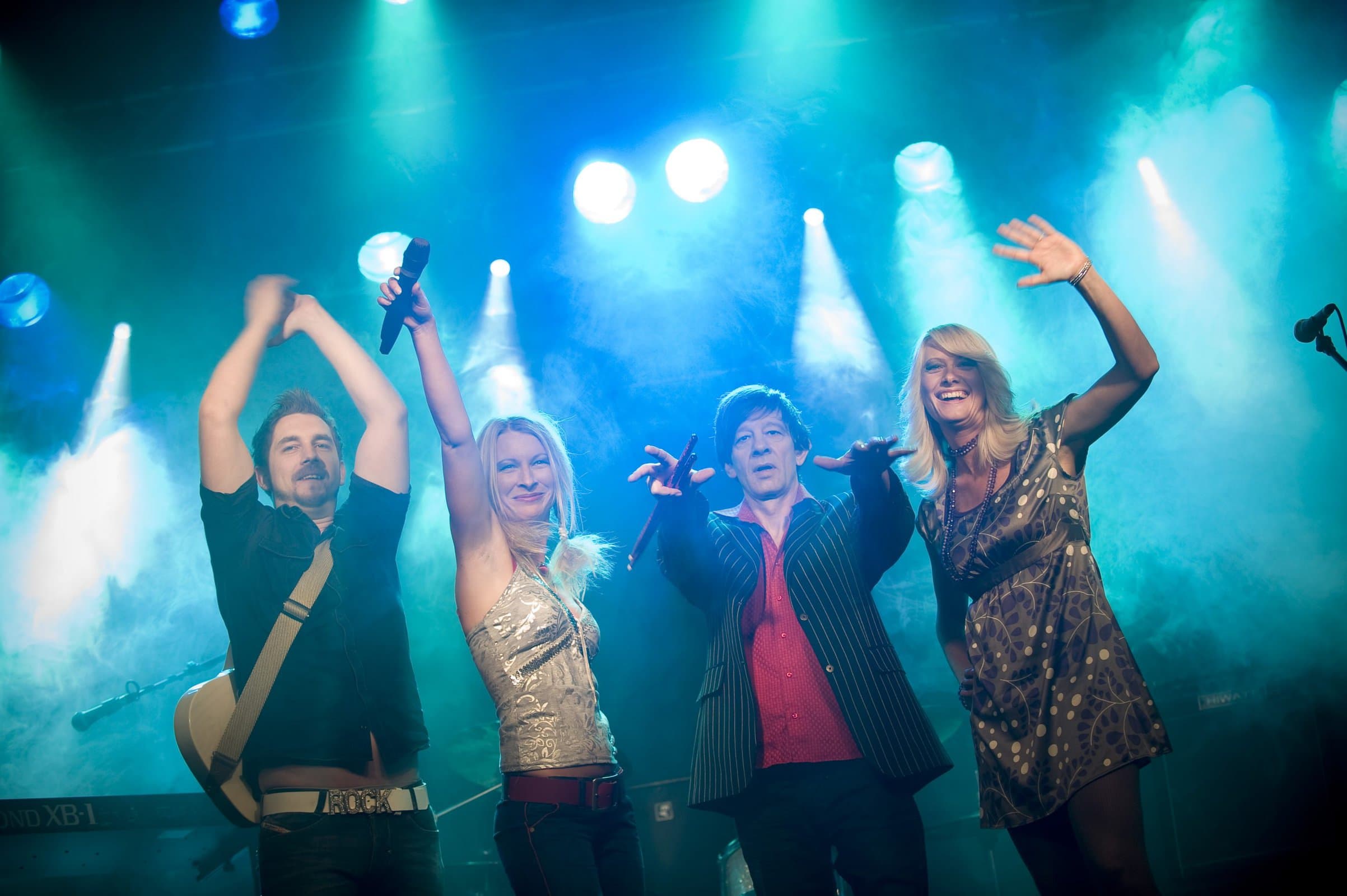 Foxx Dance Band kigger ud på publikum