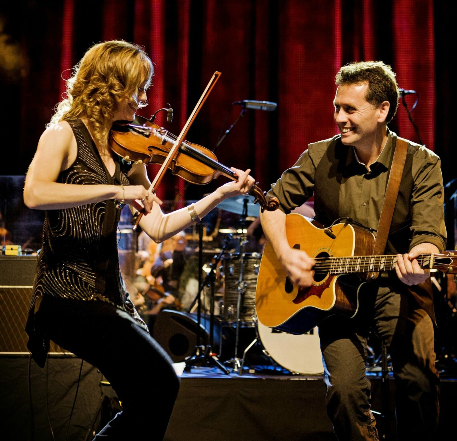 Jane & Shane siddende kvadratisk billede