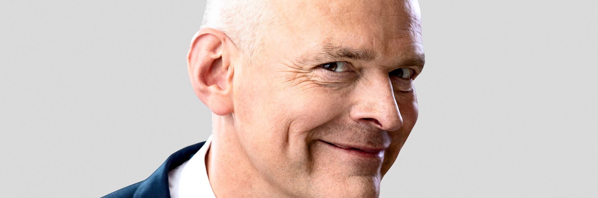 Niels Olsen far til fire