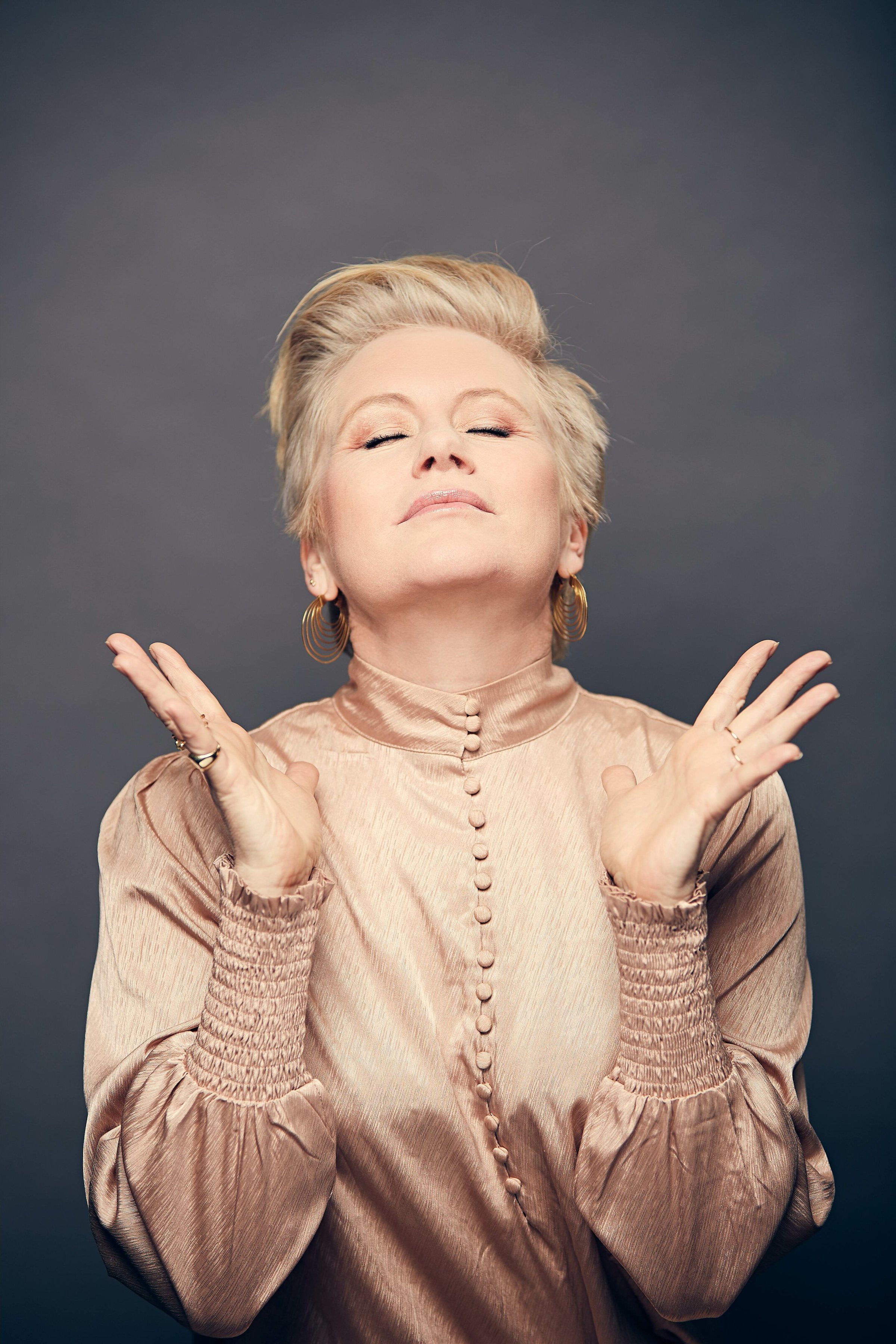 Book Trine Gadeberg Show hos Showbizz Danmark