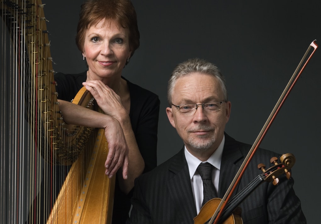 Romantic Strings vibeke står op og tommy sidder ned