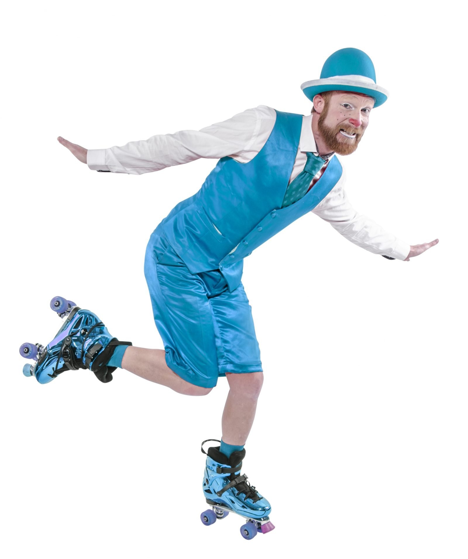 Mr. Big ruller ud iført blåt tøj