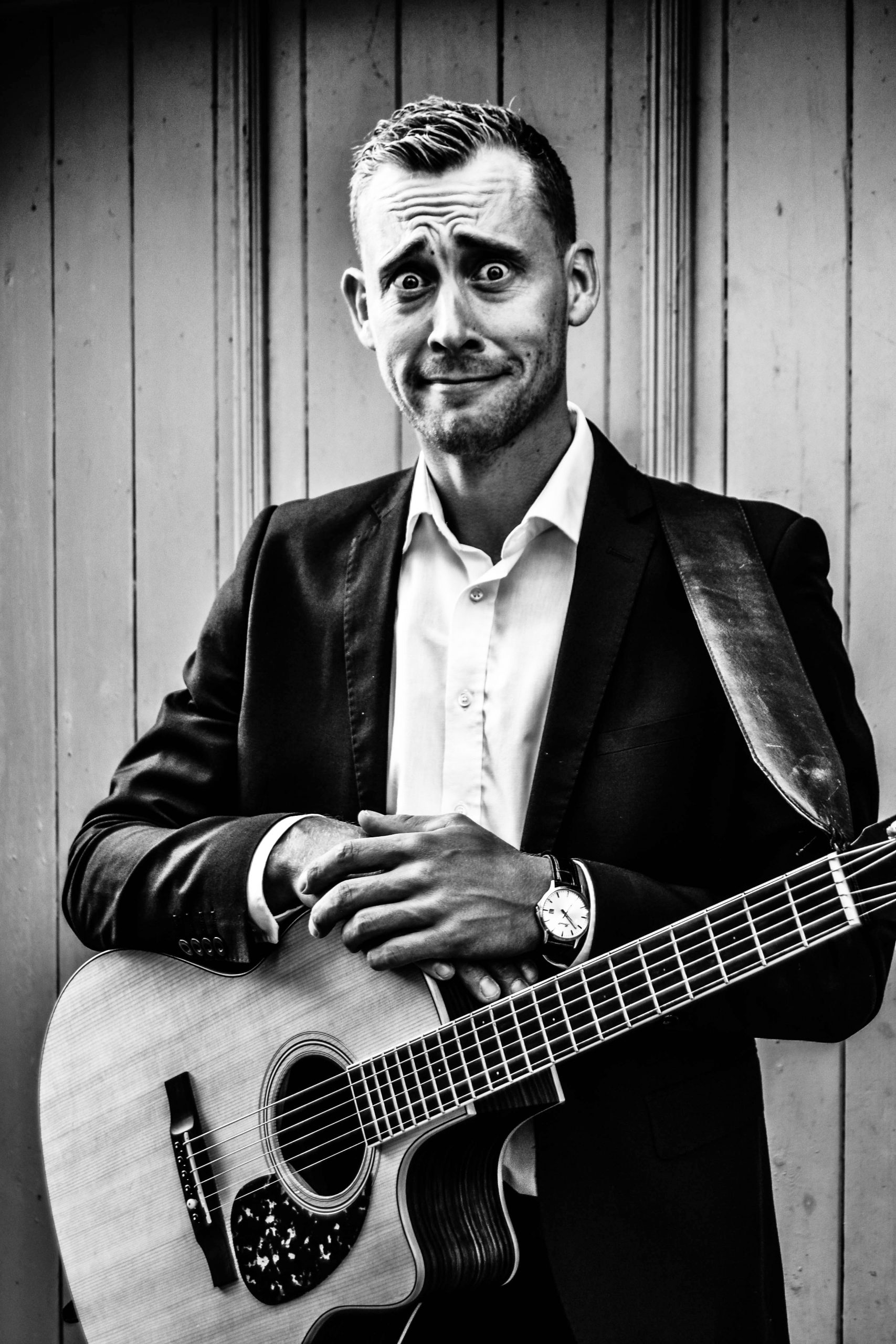 Book Lars S rensen Tlf 70 27 03 07 Showbizz Danmark