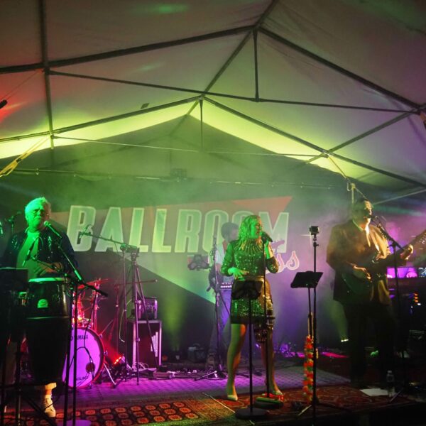 Band i telt