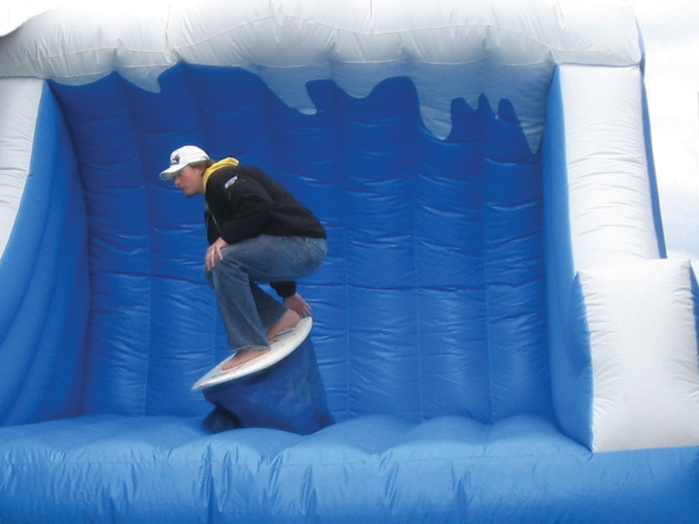 Surf Simulator dreng med kasket